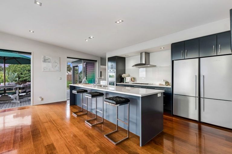 Photo of property in 47 Harry Dreadon Road, Opaheke, Papakura, 2584