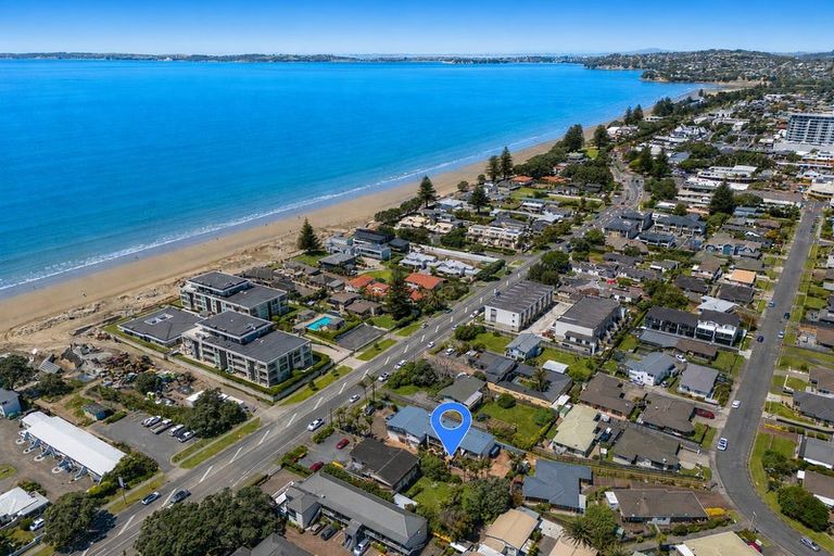 Photo of property in 2/416 Hibiscus Coast Highway, Orewa, 0931