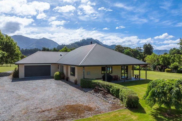 Photo of property in 39 Kenningtons Road, Okaramio, Havelock, 7178