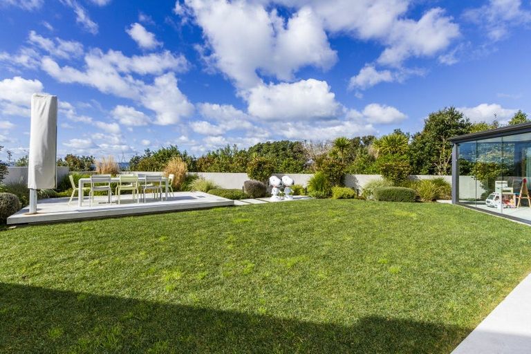 Photo of property in 19 Brighton Terrace, Mairangi Bay, Auckland, 0630