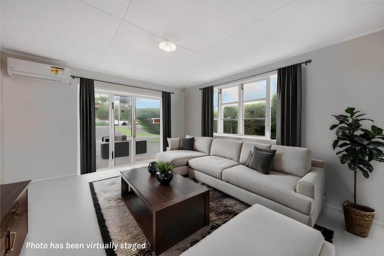 Photo of property in 2/28 Union Street, Papakura, 2110