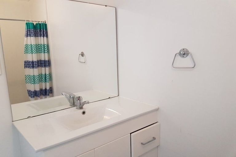 Photo of property in 5/66 Golf Road, Mount Maunganui, 3116