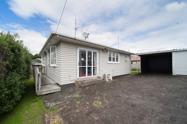 Photo of property in 2/28 Union Street, Papakura, 2110