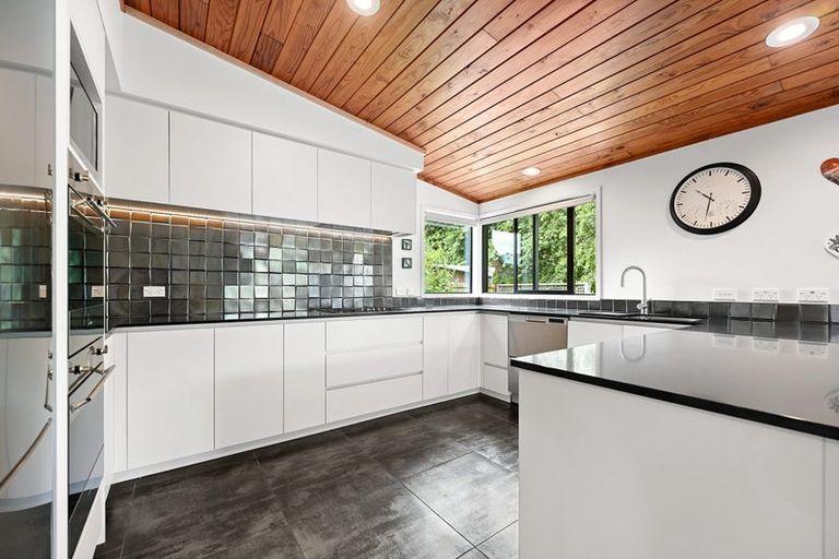 Photo of property in 11 Azimuth Place, Flagstaff, Hamilton, 3210