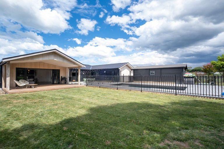 Photo of property in 83 Mcelwee Street, Jervoistown, Napier, 4112