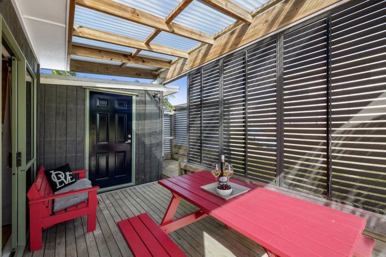 Photo of property in 6 Kakapo Way, Mangawhai, 0505