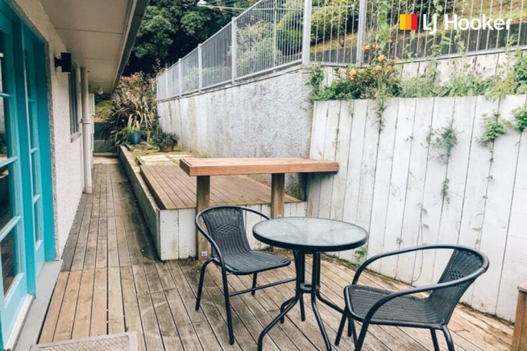 Photo of property in 32 Ravenswood Road, Saint Clair, Dunedin, 9012