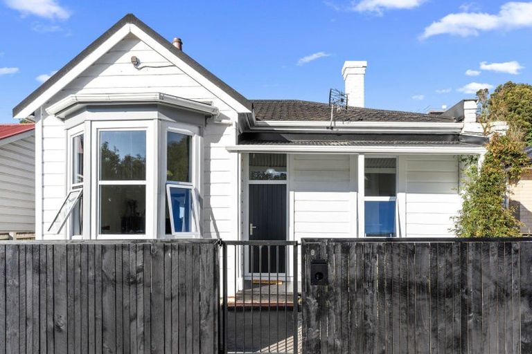 Photo of property in 9 King Edward Street, Kensington, Dunedin, 9012