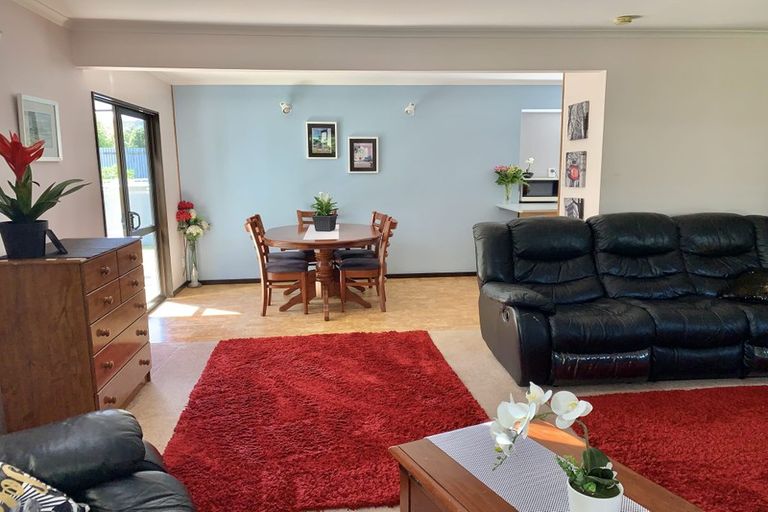 Photo of property in 56 Te Manuao Road, Otaki, 5512