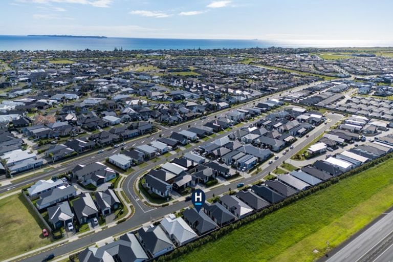 Photo of property in 40 Pasture Way, Papamoa, 3118