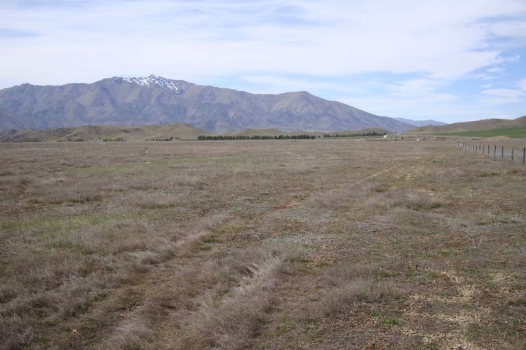 Photo of property in 23 Hardacre Place, Omarama, 9412