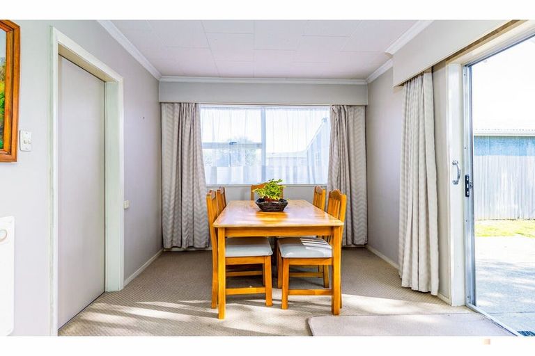 Photo of property in 76 Shearman Street, Waimate, 7924