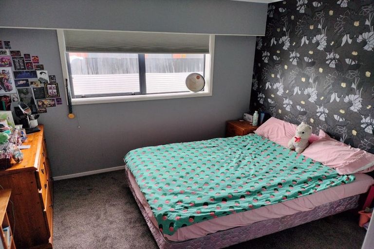 Photo of property in 80 Watt Road, Otatara, Invercargill, 9879