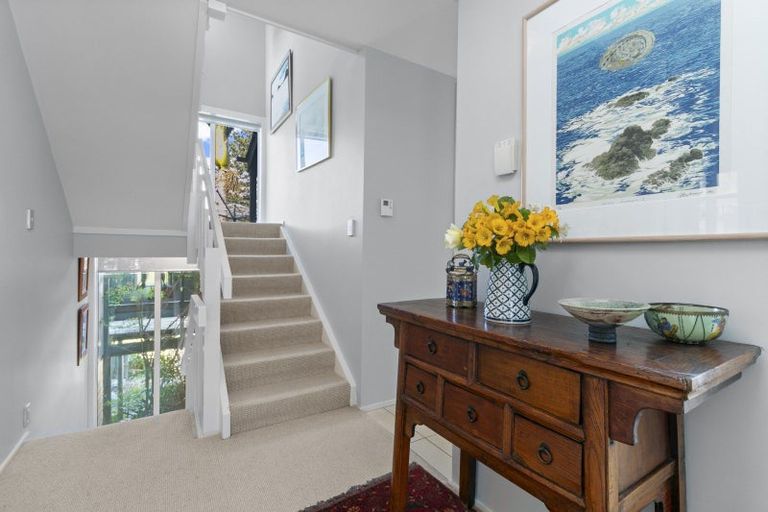 Photo of property in 9 Park Avenue, Takapuna, Auckland, 0622