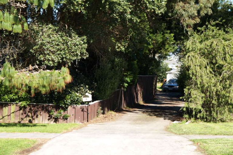 Photo of property in 84 Buckland Road, Mangere East, Auckland, 2024