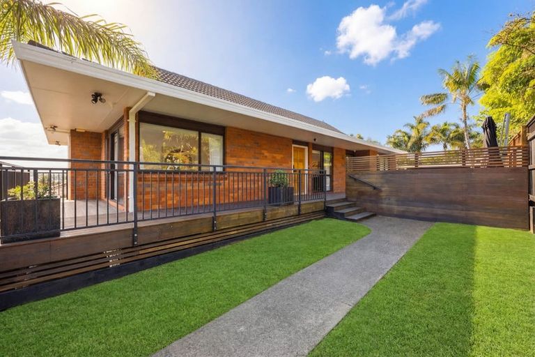 Photo of property in 5 Vintage Drive, Henderson, Auckland, 0612