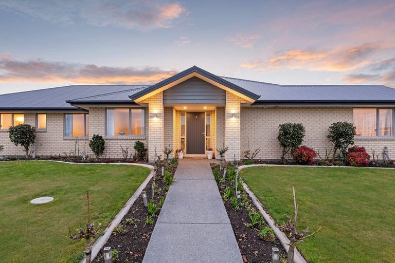 Photo of property in 85 Beachvale Drive, Kaiapoi, 7630