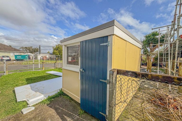 Photo of property in 1 Natalie Place, Otara, Auckland, 2023
