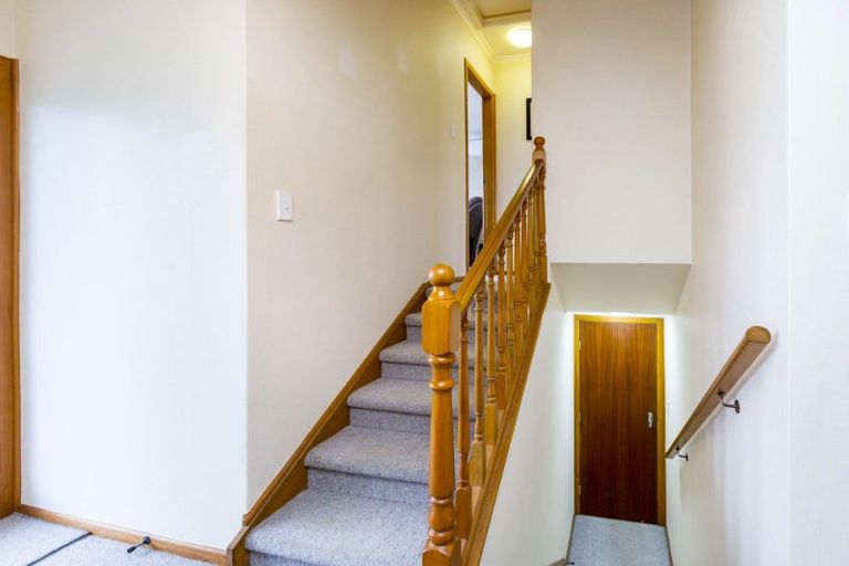 Photo of property in 19 Haylock Grove, Totara Park, Upper Hutt, 5018