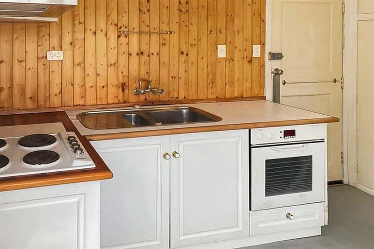 Photo of property in 44 Dunarnan Street, Avonside, Christchurch, 8061