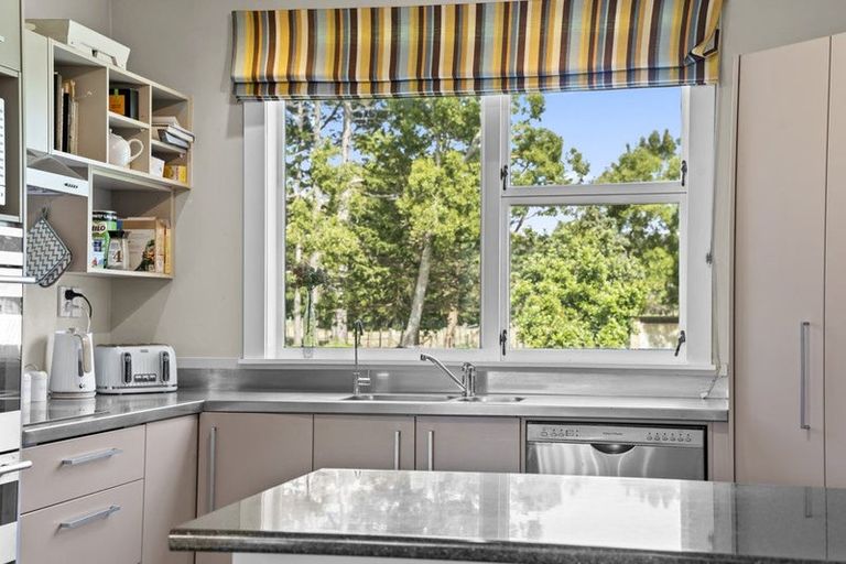 Photo of property in 112 Colville Road, Dargaville, 0310