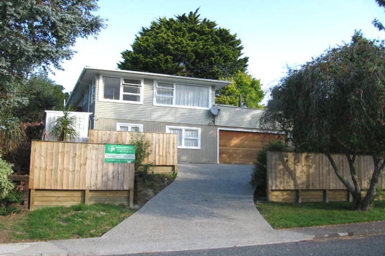 Photo of property in 6 Infidel Place, Torbay, Auckland, 0630