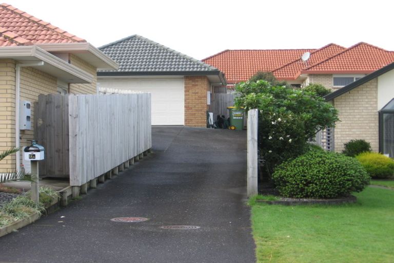 Photo of property in 9a Keenagh Rise, Dannemora, Auckland, 2016
