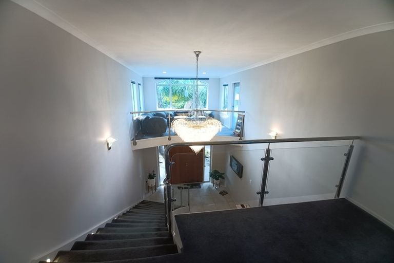 Photo of property in 9 San Clemento Way, Rototuna, Hamilton, 3210