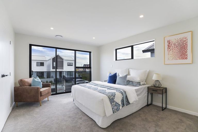 Photo of property in 4 Pukeko Road, Hobsonville, Auckland, 0616