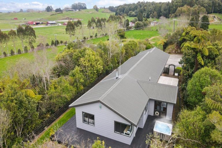 Photo of property in 379 Tauranga Direct Road, Hamurana, Rotorua, 3096
