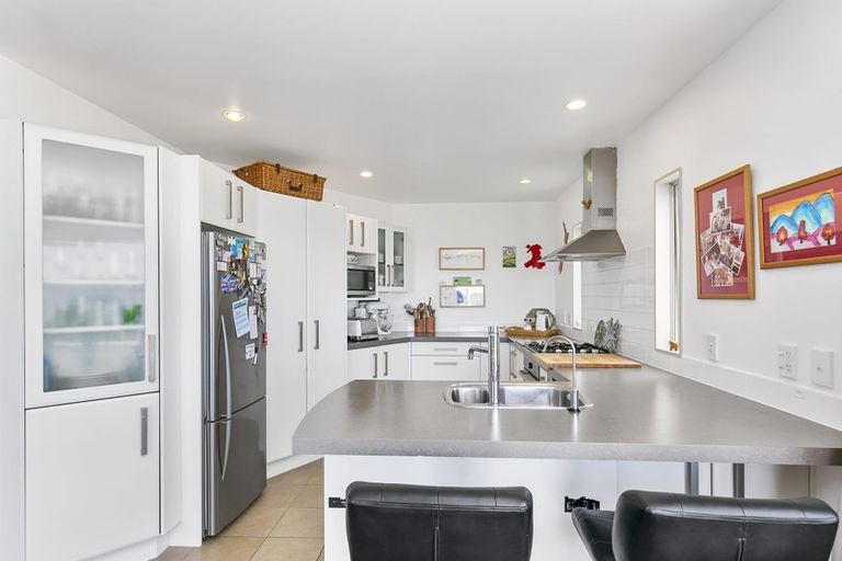 Photo of property in 19l Kabul Street, Khandallah, Wellington, 6035