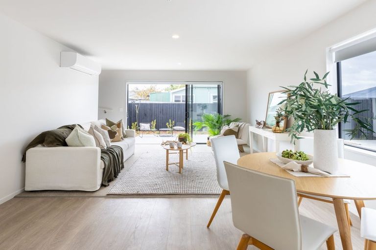 Photo of property in 2/675 Worcester Street, Linwood, Christchurch, 8062