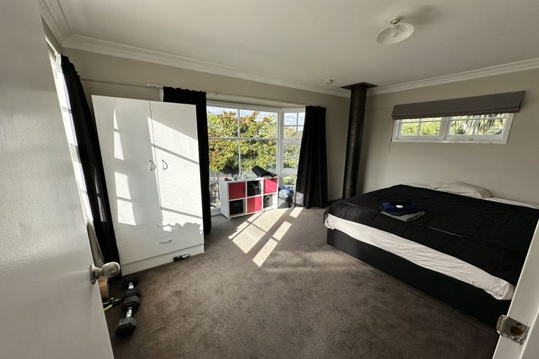 Photo of property in 52 Bristol Street, St Albans, Christchurch, 8014