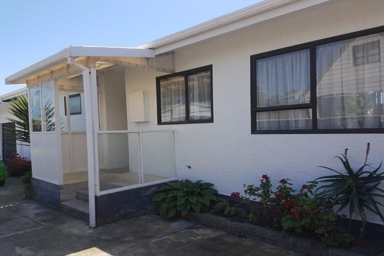 Photo of property in 2/8 Blackwood Street, Wakatu, Nelson, 7011