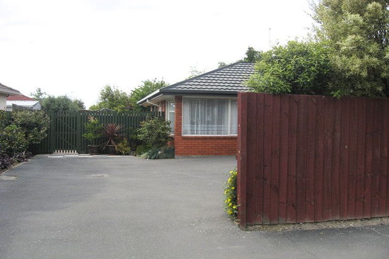 Photo of property in 21 Tuckers Road, Redwood, Christchurch, 8051
