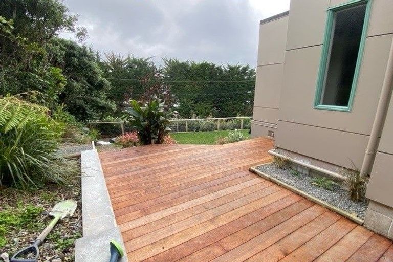 Photo of property in 141b Moncks Spur Road, Redcliffs, Christchurch, 8081