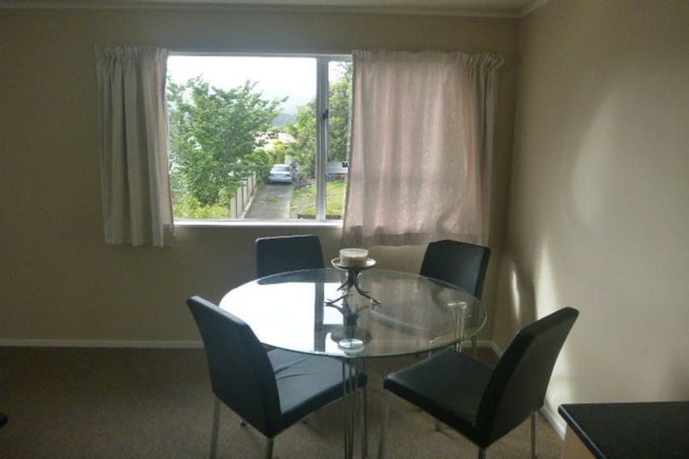 Photo of property in 25 Hartford Crescent, Totara Park, Upper Hutt, 5018