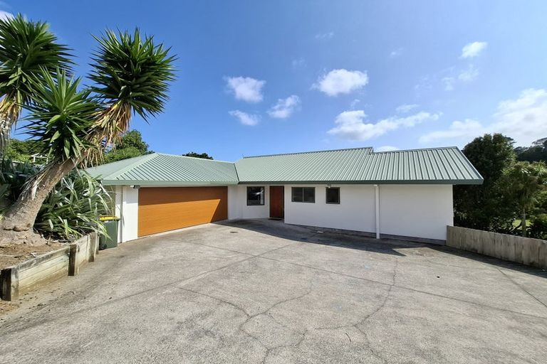 Photo of property in 86a Riversdale Drive, Merrilands, New Plymouth, 4312
