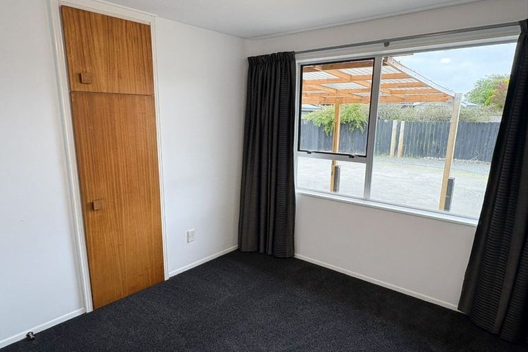 Photo of property in 14 Carteret Place, Aranui, Christchurch, 8061