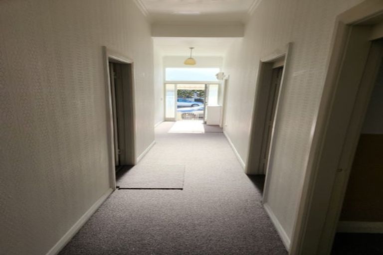 Photo of property in 22 Roy Street, Newtown, Wellington, 6021