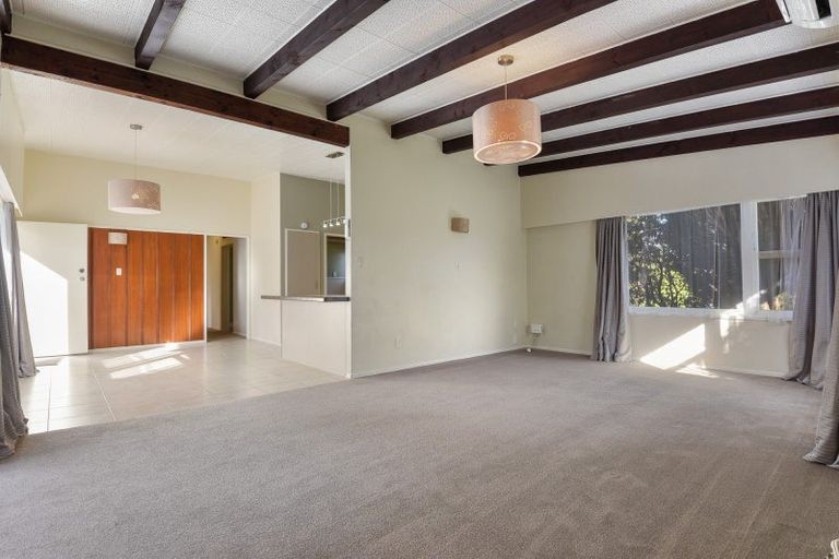 Photo of property in 1 Russell Crescent, Western Heights, Rotorua, 3015