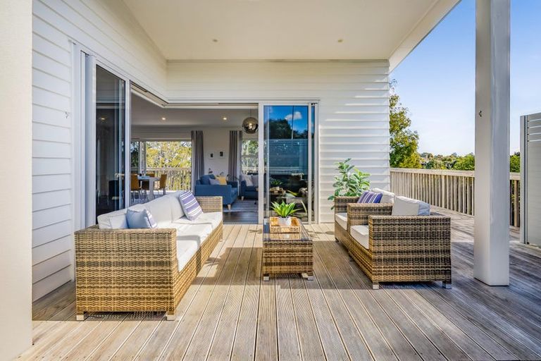 Photo of property in 54 Ainslee Street, Highlands Park, New Plymouth, 4312