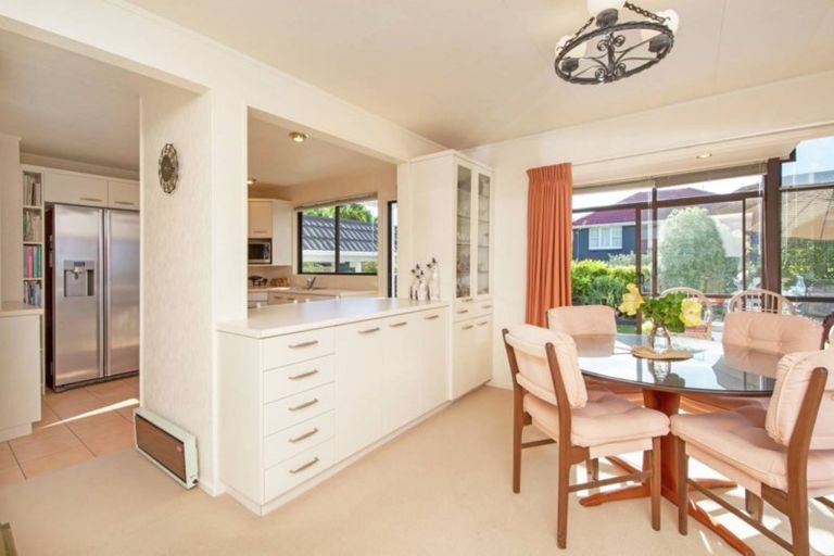 Photo of property in 14 Rogers Avenue, Eastern Beach, Auckland, 2012