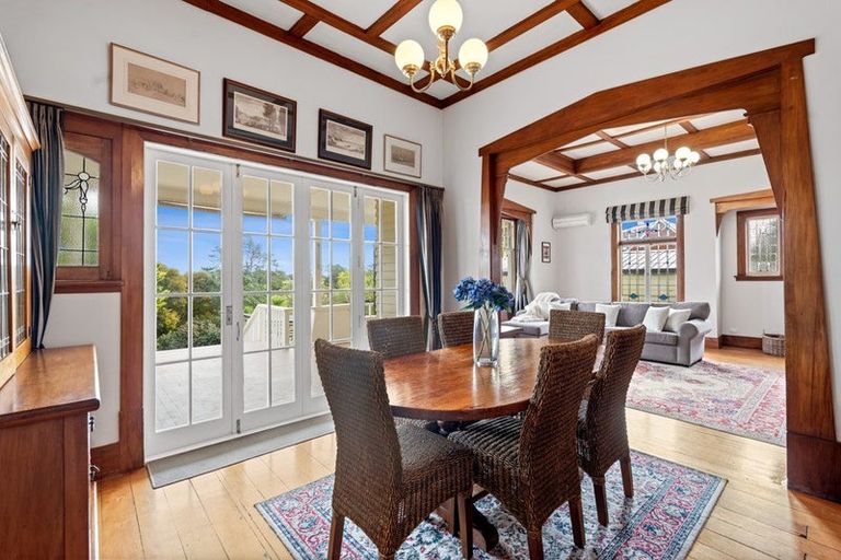 Photo of property in 23a Shakespear Road, Army Bay, Whangaparaoa, 0930