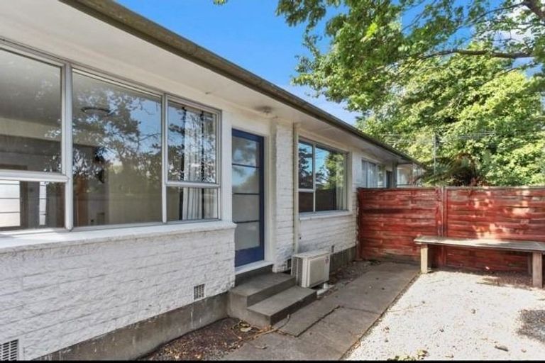 Photo of property in 2/34 Brougham Street, Addington, Christchurch, 8024