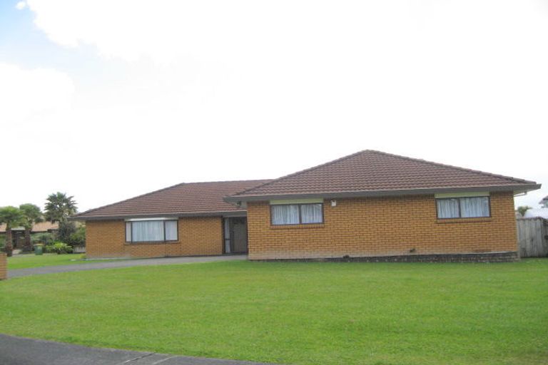 Photo of property in 7 Aristoy Close, Conifer Grove, Takanini, 2112