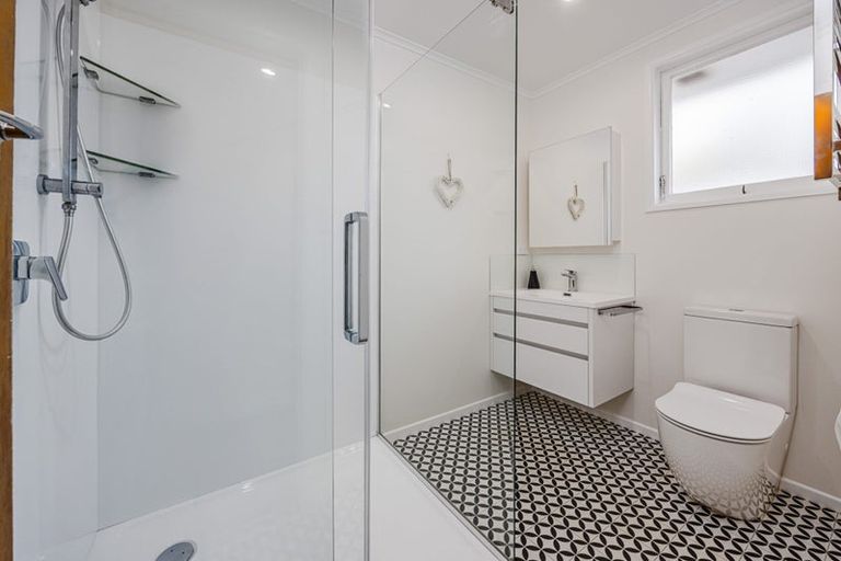 Photo of property in 22 Wayne Drive, Mangere, Auckland, 2022