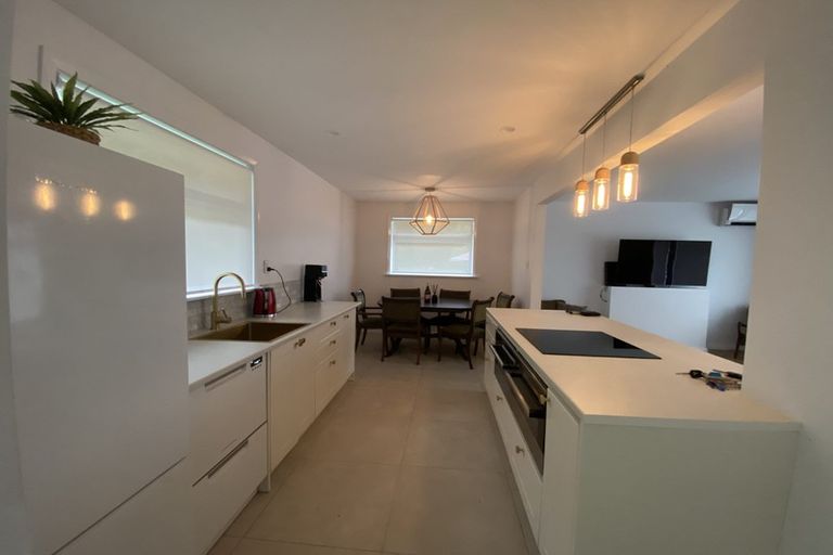Photo of property in 113 Severn Street, Island Bay, Wellington, 6023