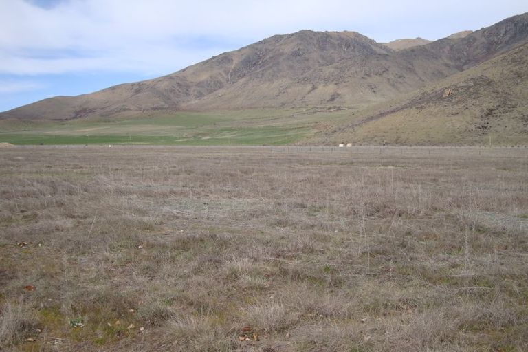 Photo of property in 23 Hardacre Place, Omarama, 9412