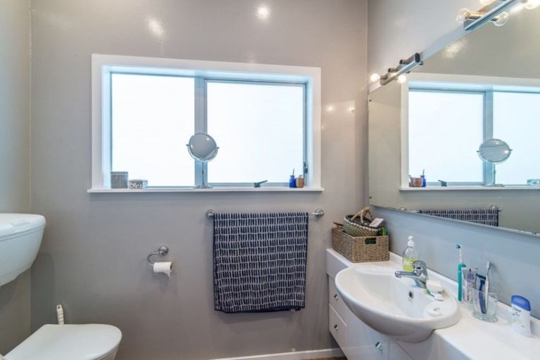 Photo of property in 7 Samoa Street, Kilbirnie, Wellington, 6022